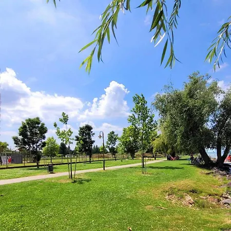 Appartement Kiado Koezvetlen Vizparti 1 Szoba, Nappali Minim 2 Ejszakara Siófok